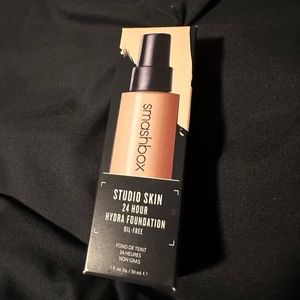 Smashbox Studio Skin Hydra Foundation